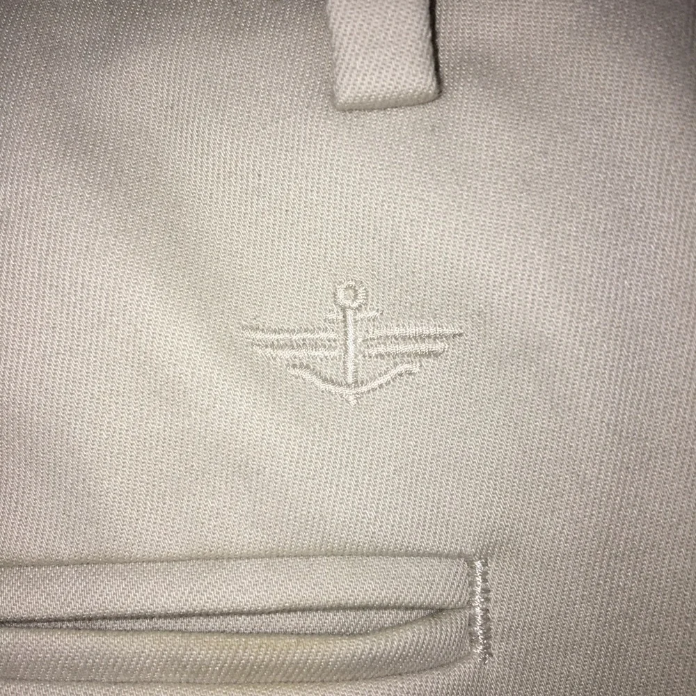 Dockers Khaki Chinos 32” X 29” - Picture 3 of 7